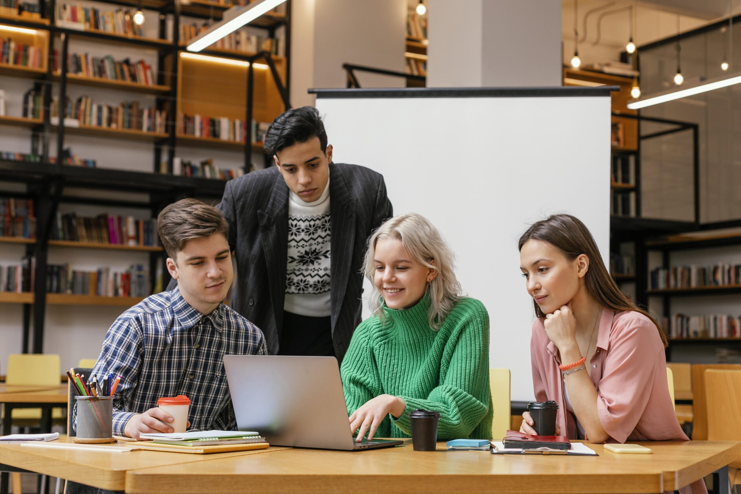 The Bigger Picture of Engagement of Learners on LMS Platforms